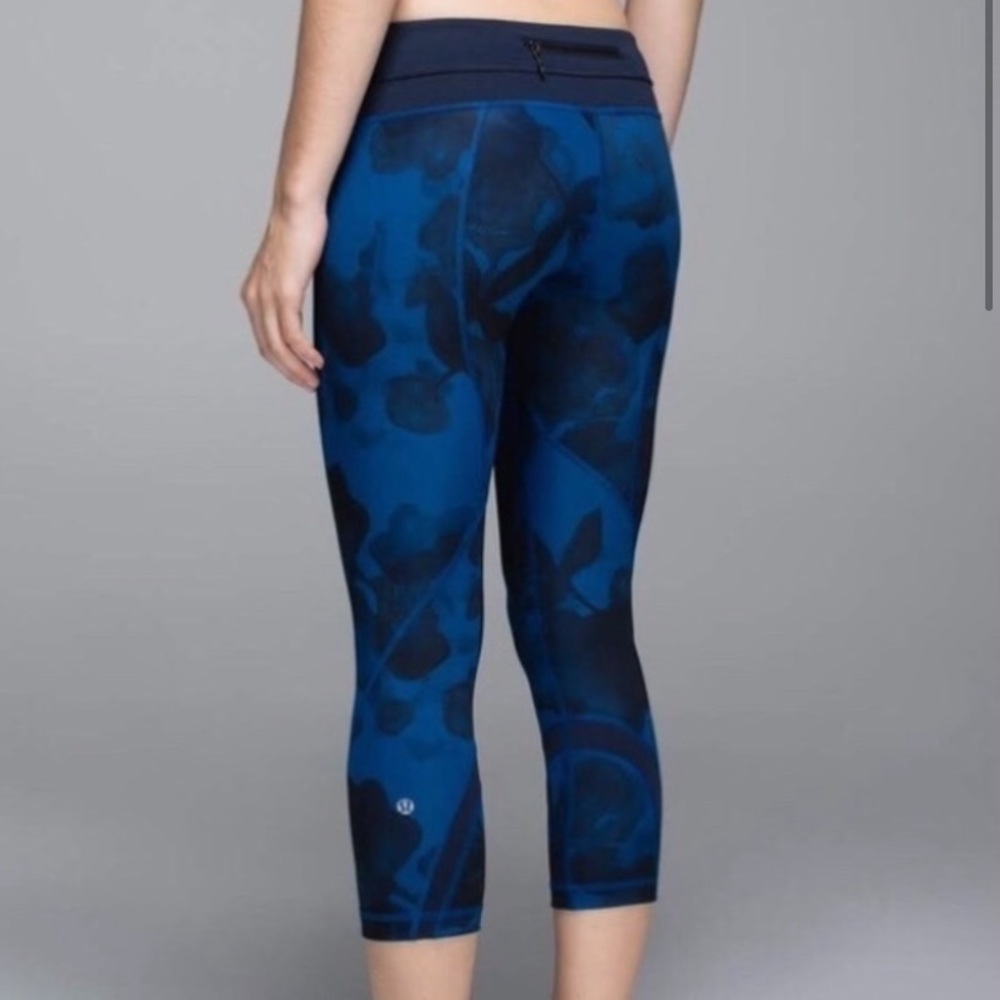 Lululemon Run Inspire Crop Inky Floral 4 Leggings
